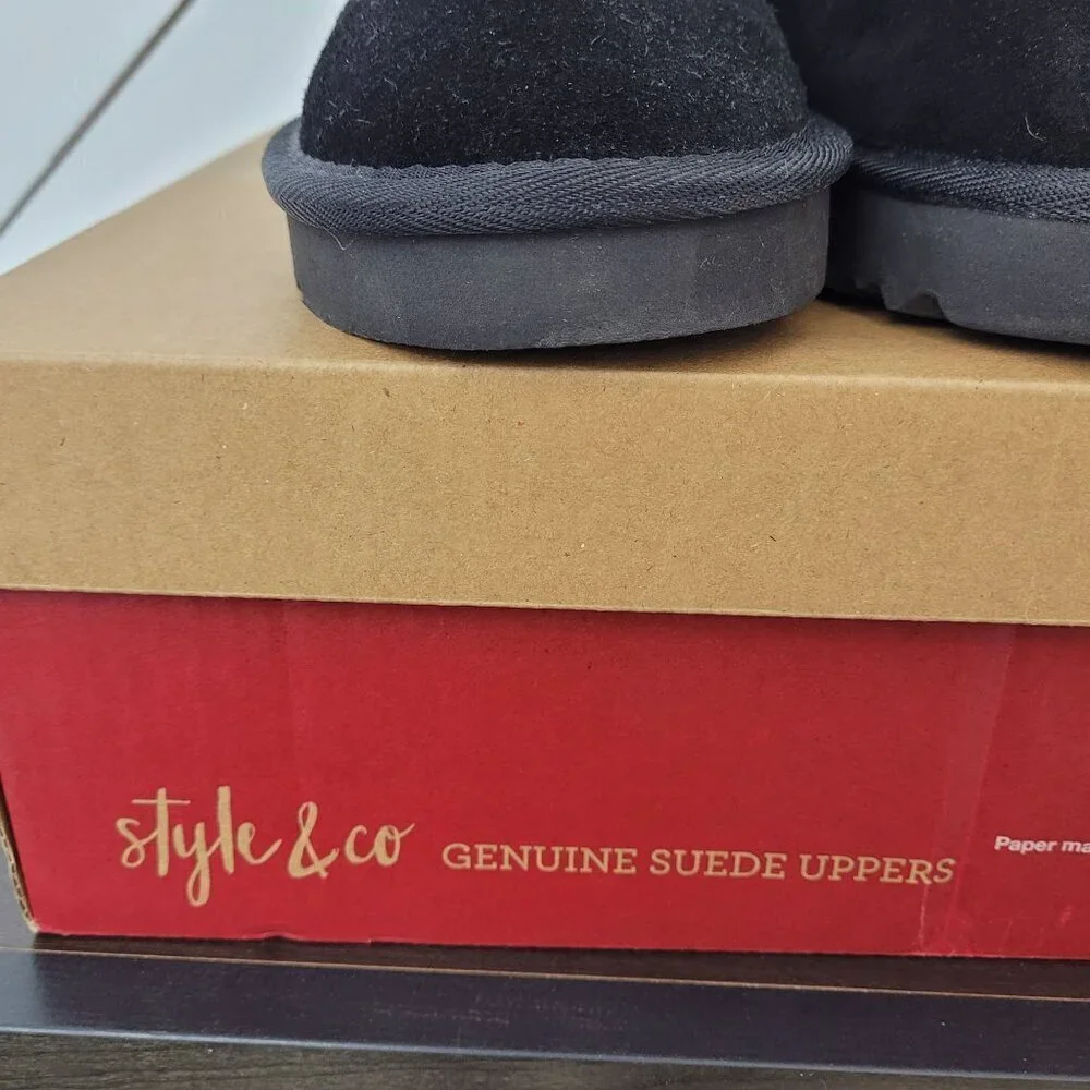 NEW Style & Co Teenyy Genuine Suede Winter Boots  Faux Fur Lining Black Size 7M